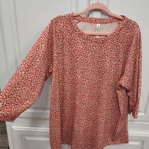 Long sleeve 2x shirt. Brand is Tickled Teal.